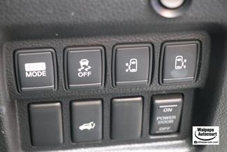 2013 Nissan Elgrand - Thumbnail