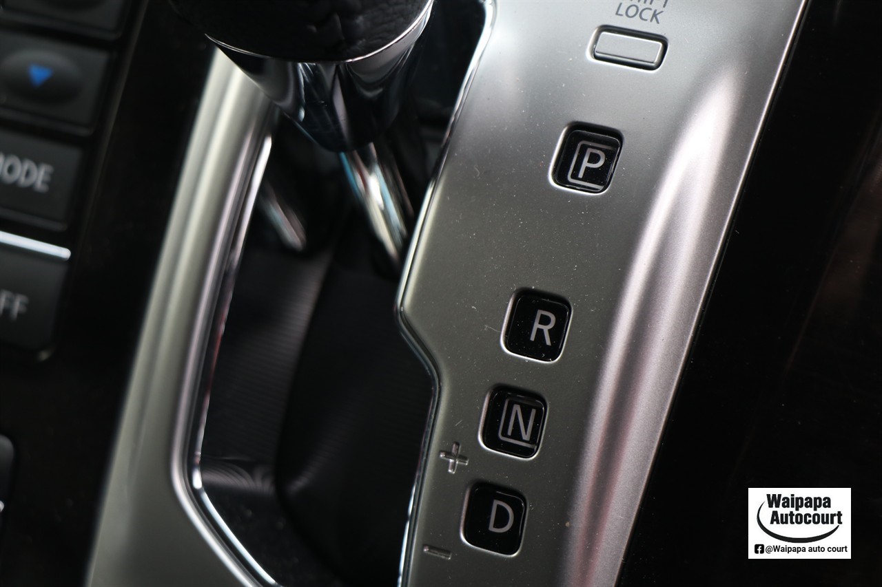 2013 Nissan Elgrand