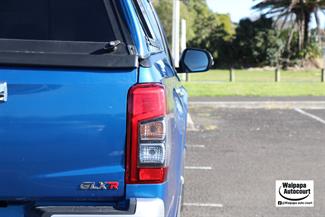 2022 Mitsubishi Triton - Thumbnail