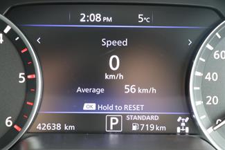 2022 Nissan Navara - Thumbnail