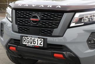 2022 Nissan Navara - Thumbnail