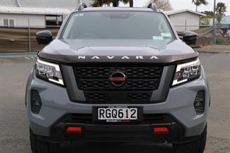 2022 Nissan Navara - Thumbnail