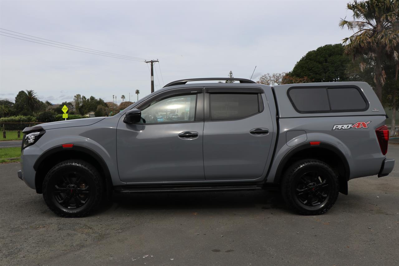 2022 Nissan Navara