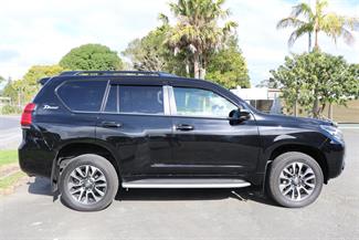 2022 Toyota Landcruiser Prado - Thumbnail