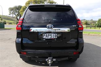 2022 Toyota Landcruiser Prado - Thumbnail