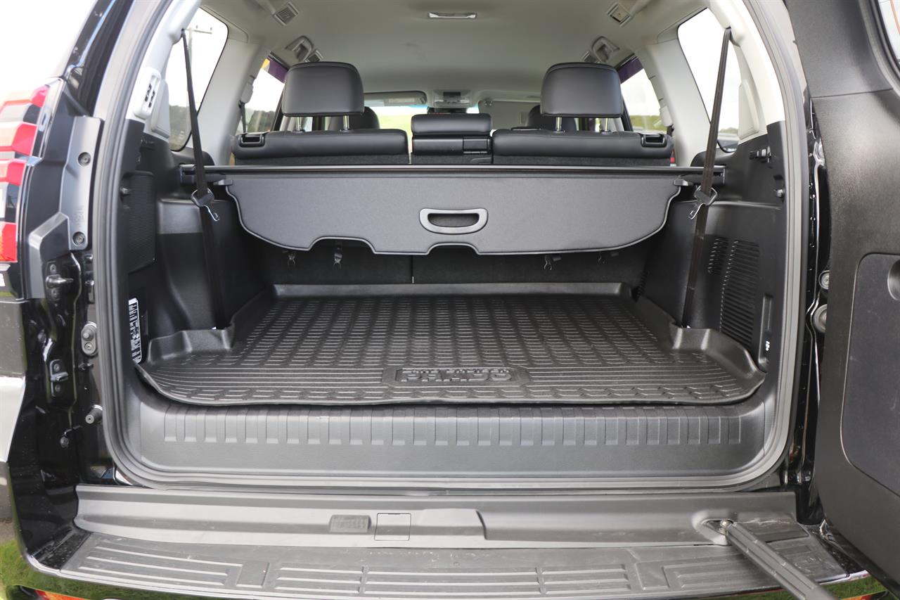 2022 Toyota Landcruiser Prado