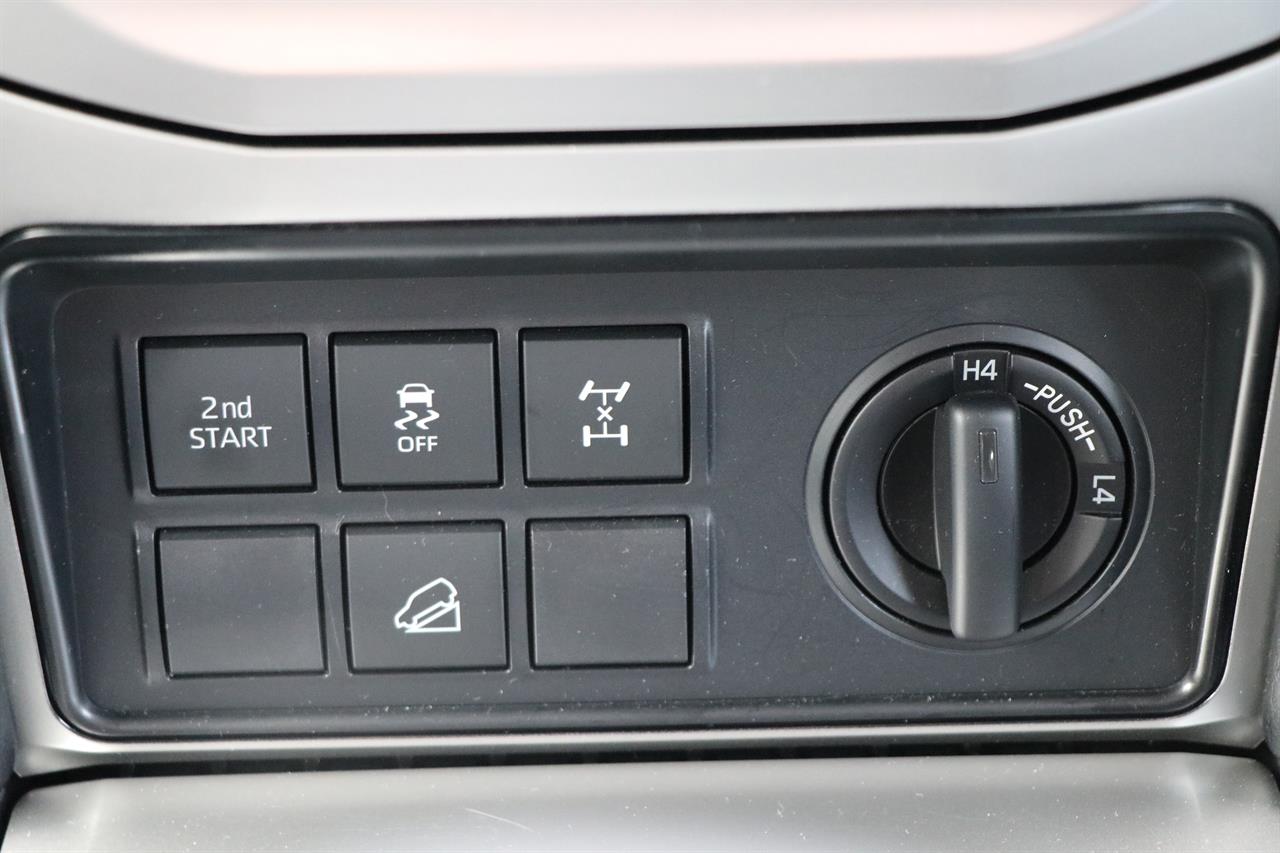 2022 Toyota Landcruiser Prado
