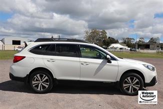 2020 Subaru Outback - Thumbnail