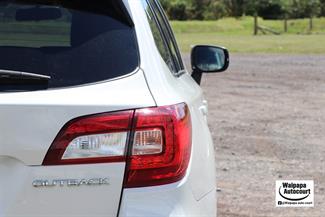 2020 Subaru Outback - Thumbnail