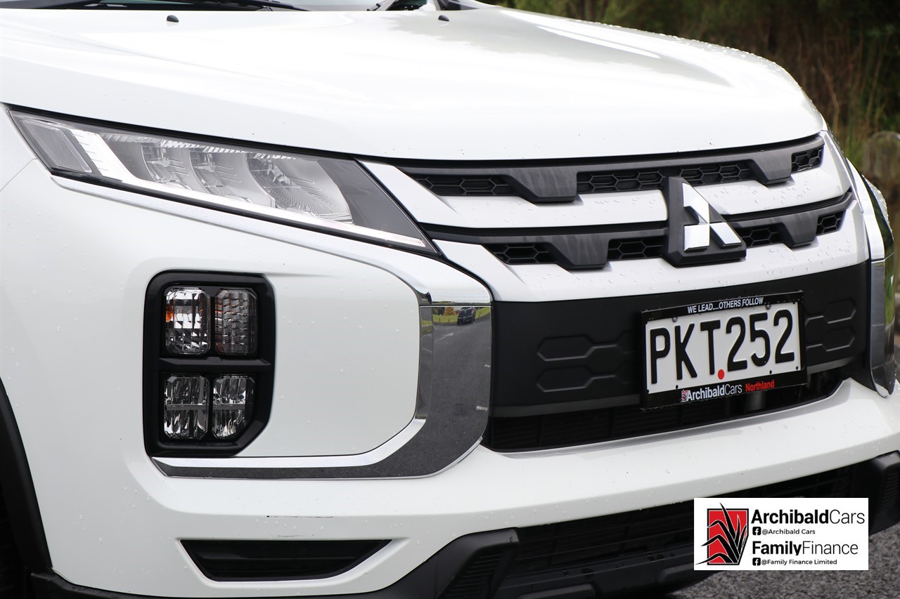 2022 Mitsubishi ASX