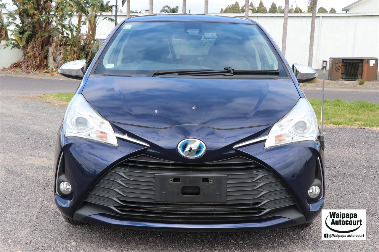 2017 Toyota Vitz
