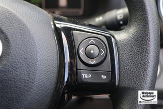 2017 Toyota Vitz - Thumbnail