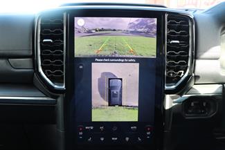 2023 Ford Everest - Thumbnail