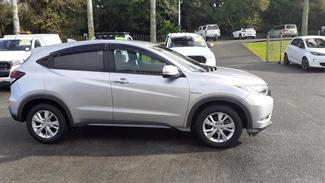 2014 Honda Vezel - Thumbnail