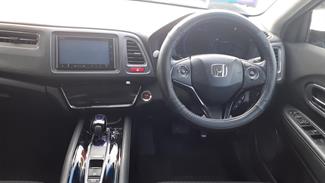 2014 Honda Vezel - Thumbnail