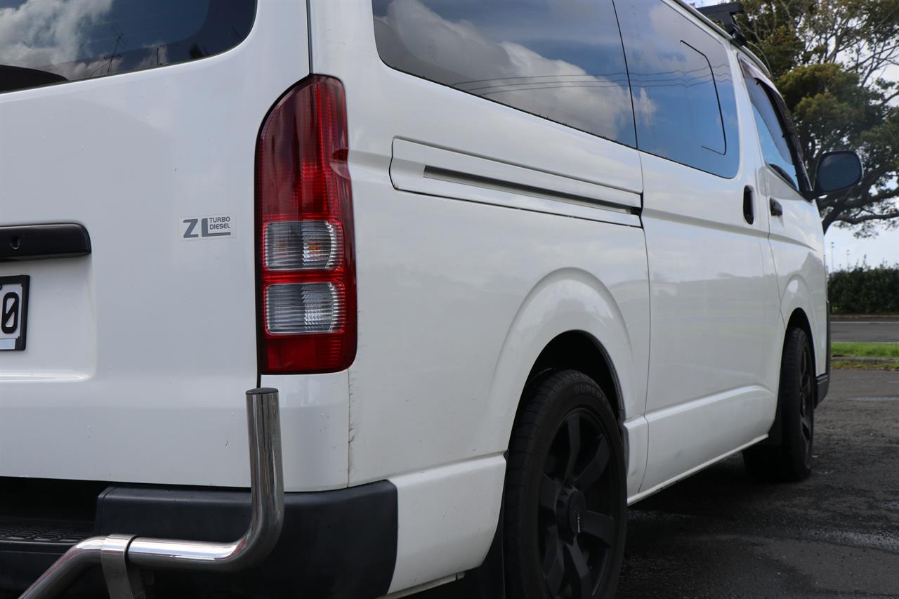 2016 Toyota Hiace