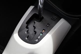 2013 Toyota Aqua - Thumbnail