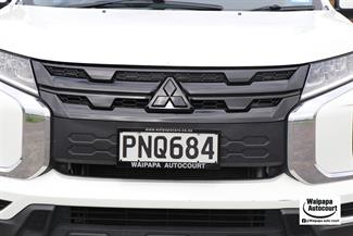 2022 Mitsubishi ASX - Thumbnail
