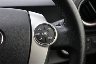 2014 Toyota Aqua - Thumbnail