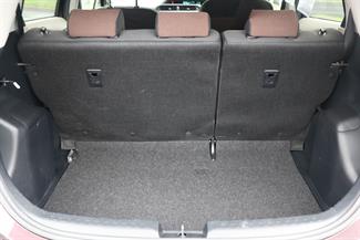 2014 Toyota Aqua - Thumbnail