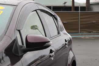 2014 Toyota Aqua - Thumbnail