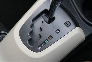 2014 Toyota Aqua - Thumbnail