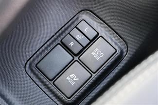 2018 Toyota Aqua - Thumbnail
