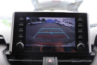 2022 Toyota RAV4 - Thumbnail