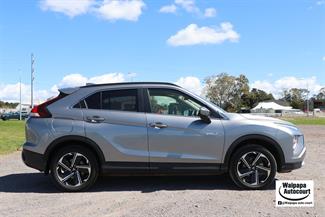 2022 Mitsubishi Eclipse Cross - Thumbnail
