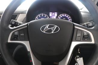 2019 Hyundai Accent - Thumbnail