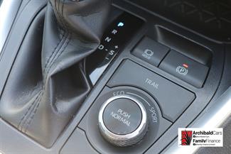 2021 Toyota RAV4 - Thumbnail
