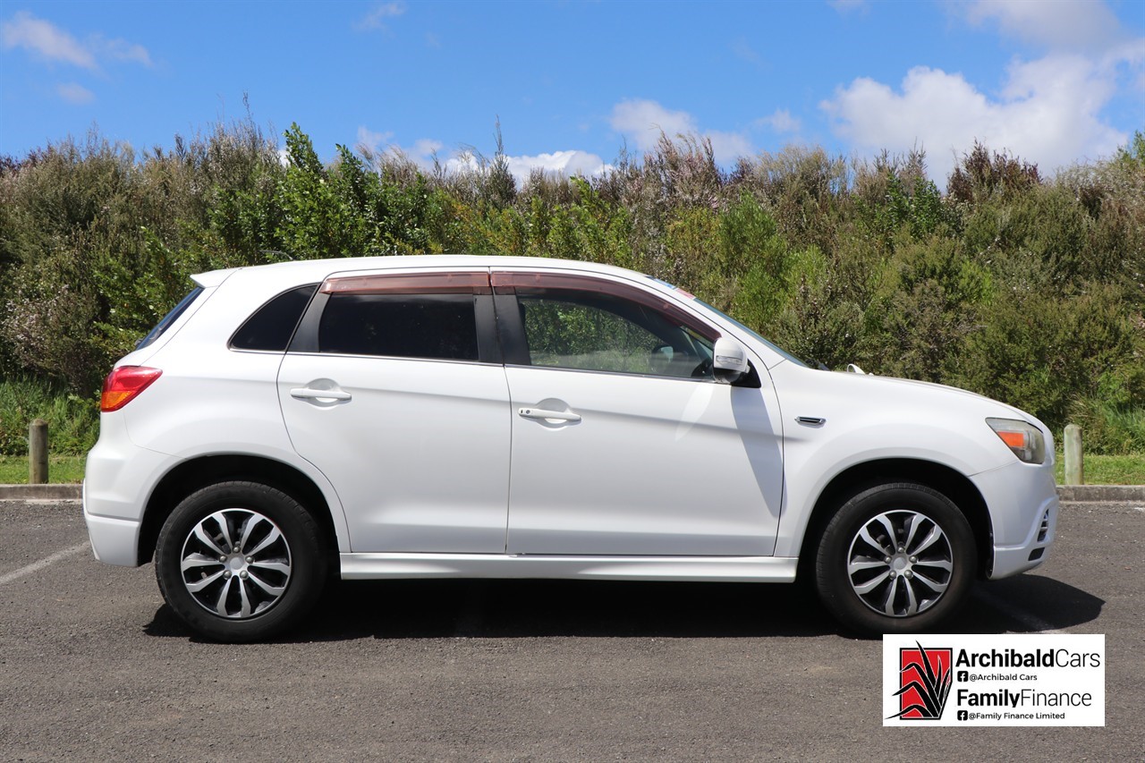 2010 Mitsubishi RVR