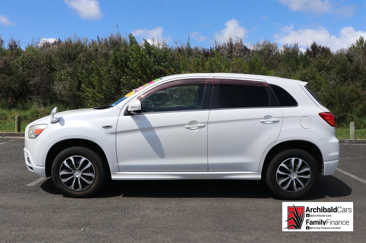 2010 Mitsubishi RVR