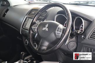 2010 Mitsubishi RVR - Thumbnail