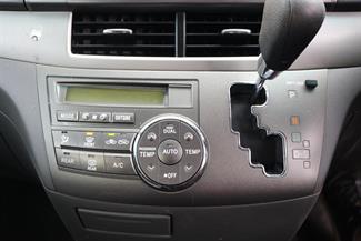 2011 Toyota Previa - Thumbnail