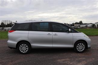 2011 Toyota Previa - Thumbnail