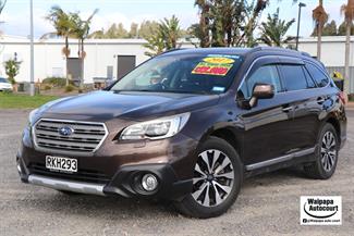 2017 Subaru Outback - Thumbnail