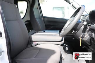2014 Toyota Hiace - Thumbnail