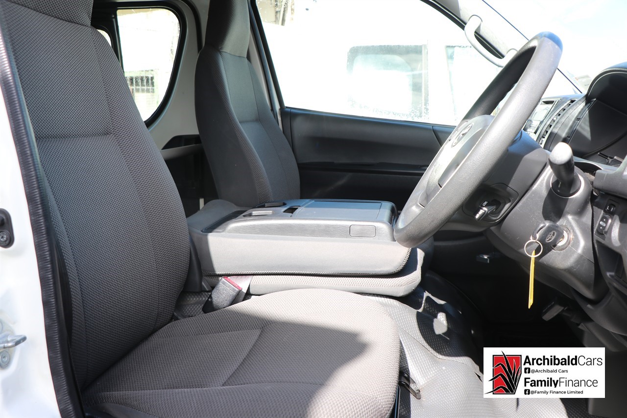 2014 Toyota Hiace