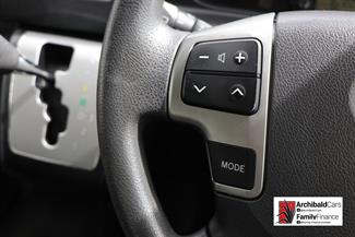 2014 Toyota Hiace - Thumbnail