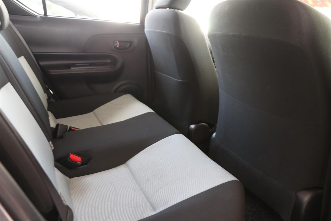2013 Toyota Aqua