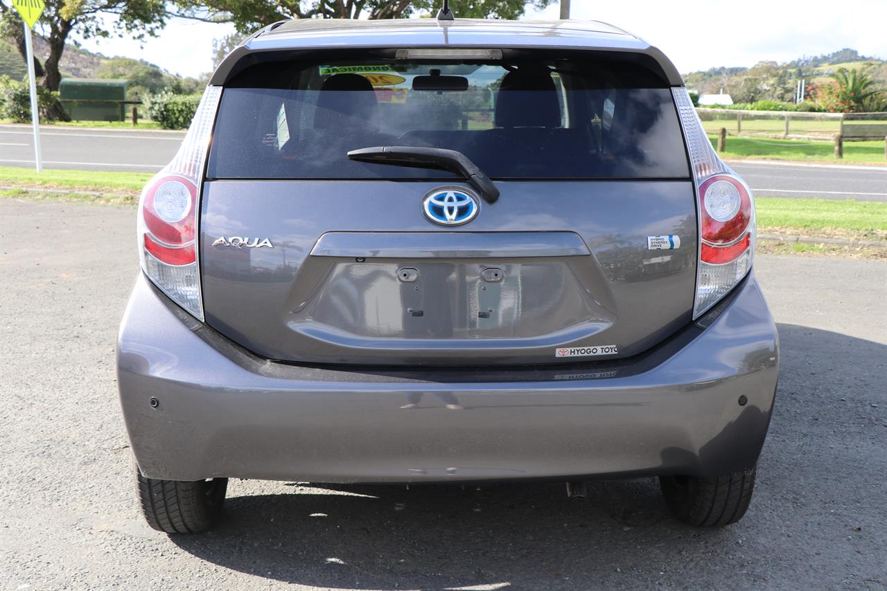 2013 Toyota Aqua