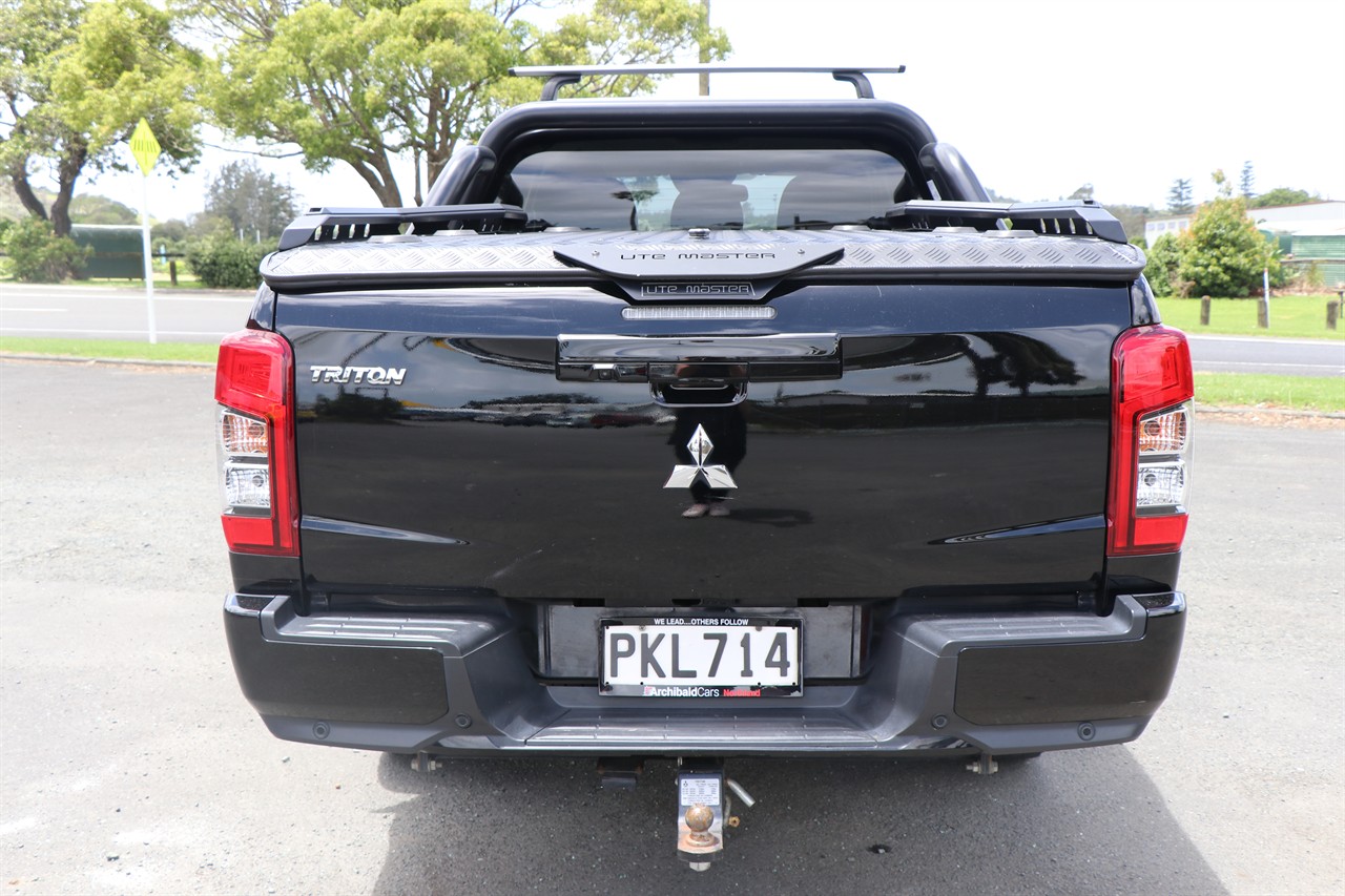 2022 Mitsubishi Triton
