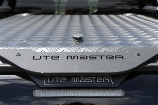 2022 Mitsubishi Triton - Thumbnail