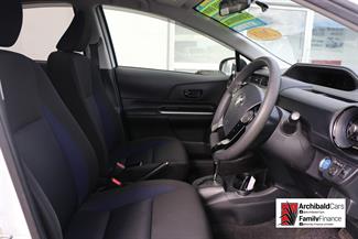 2018 Toyota Aqua - Thumbnail