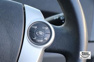 2010 Toyota Prius - Thumbnail