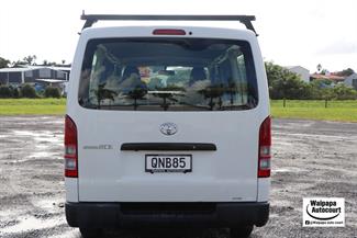 2018 Toyota Regius - Thumbnail