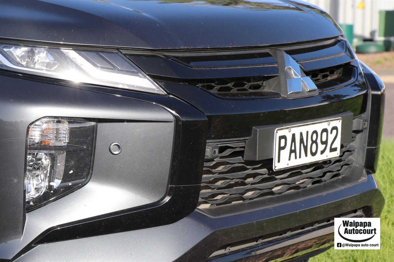 2022 Mitsubishi Triton