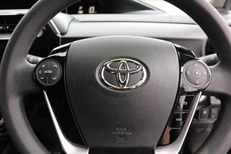 2018 Toyota Aqua - Thumbnail