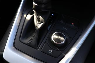 2021 Toyota RAV4 - Thumbnail